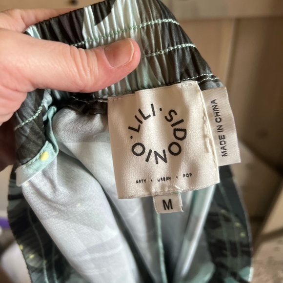 LIKE NEW Lili Sidonio Wide Leg Pant - Picture 2 of 6